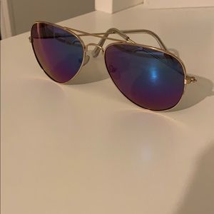 aviator sunglasses